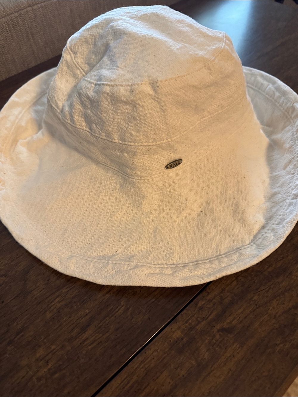 Scala Cream Cotton Bucket Hat